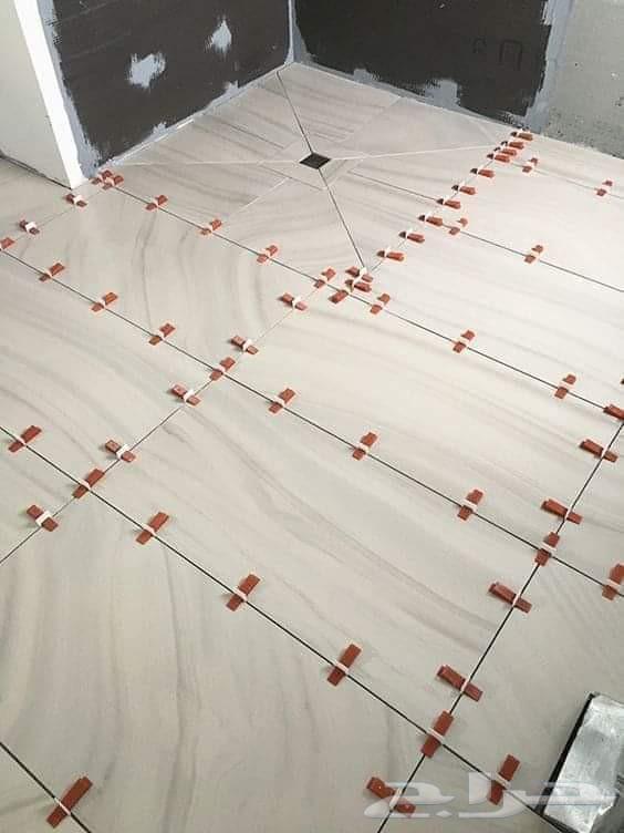 Ceramic, porcelain tile and marble master and swimming pool technician64582297576451114