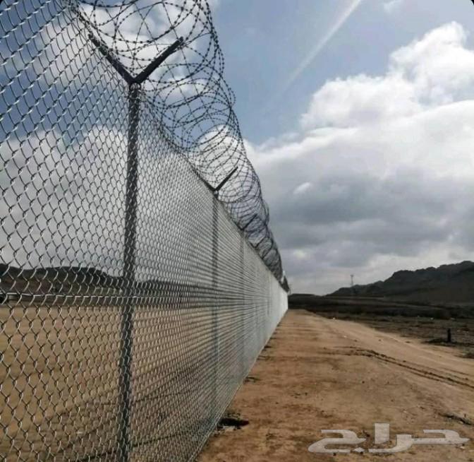 توريد وتنفيذ جميع اعمال الشبوك بأنواعها64563390292994112