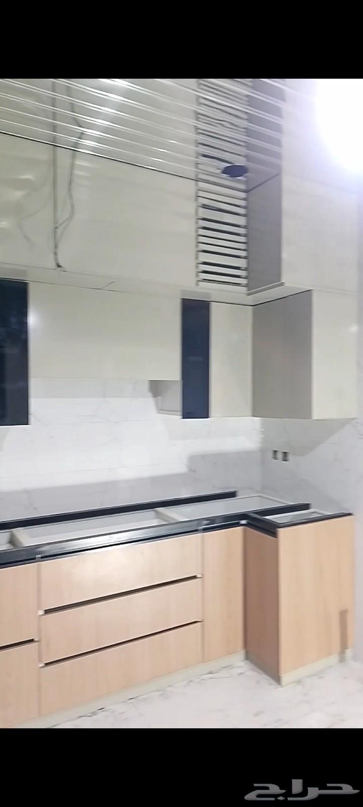 زجاج عادي   دبل   سكريت   المنيوم   مطابخ64572736822915110