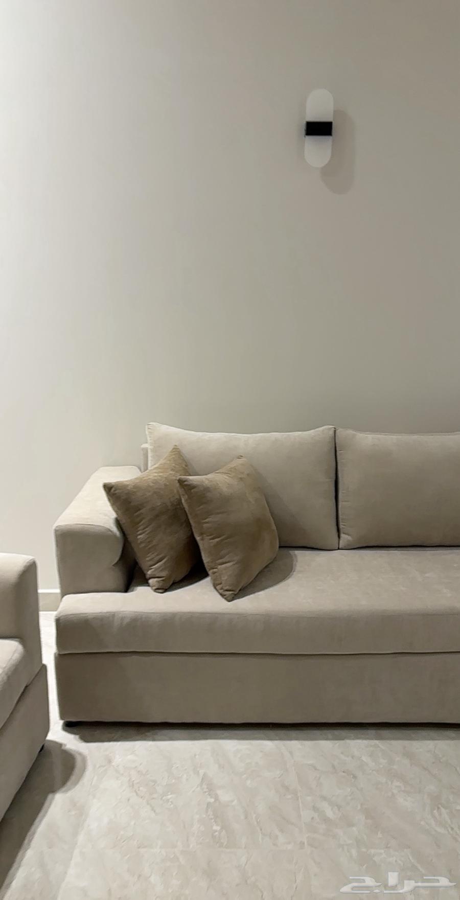 Custom sofa64563313522819112