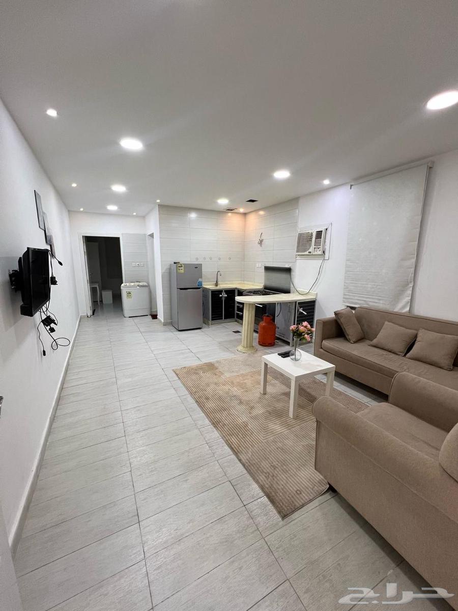 للإيجار شقة مفروشة غرفة وصالة بالهفوف64563234508546110