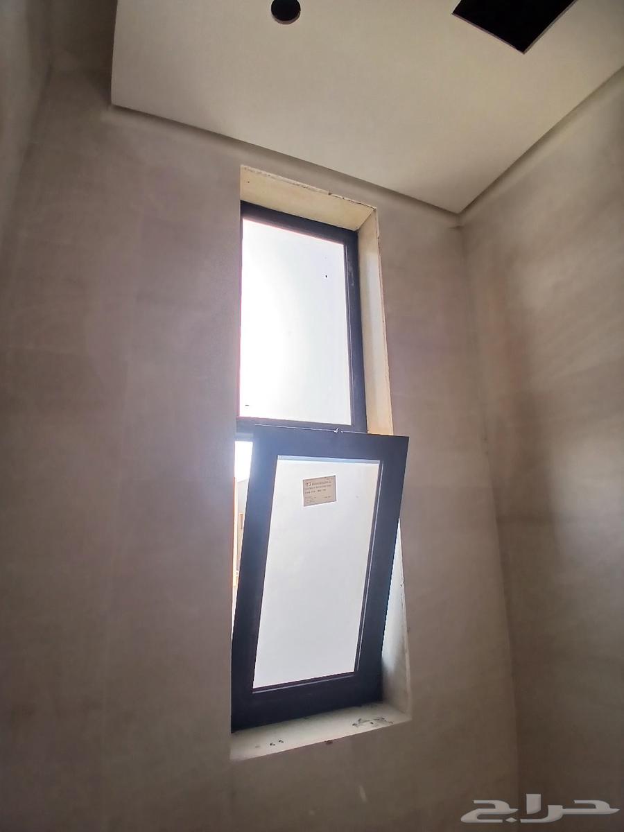 انا معلم منشار قص ابواب شبابيك شطر استركشر و كرتنول64572818804482112