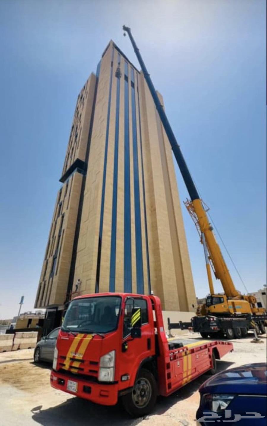 نعمل في مجال تأجير المعدات الثقيلة بجميع انواعها واحجامها64572966109571111