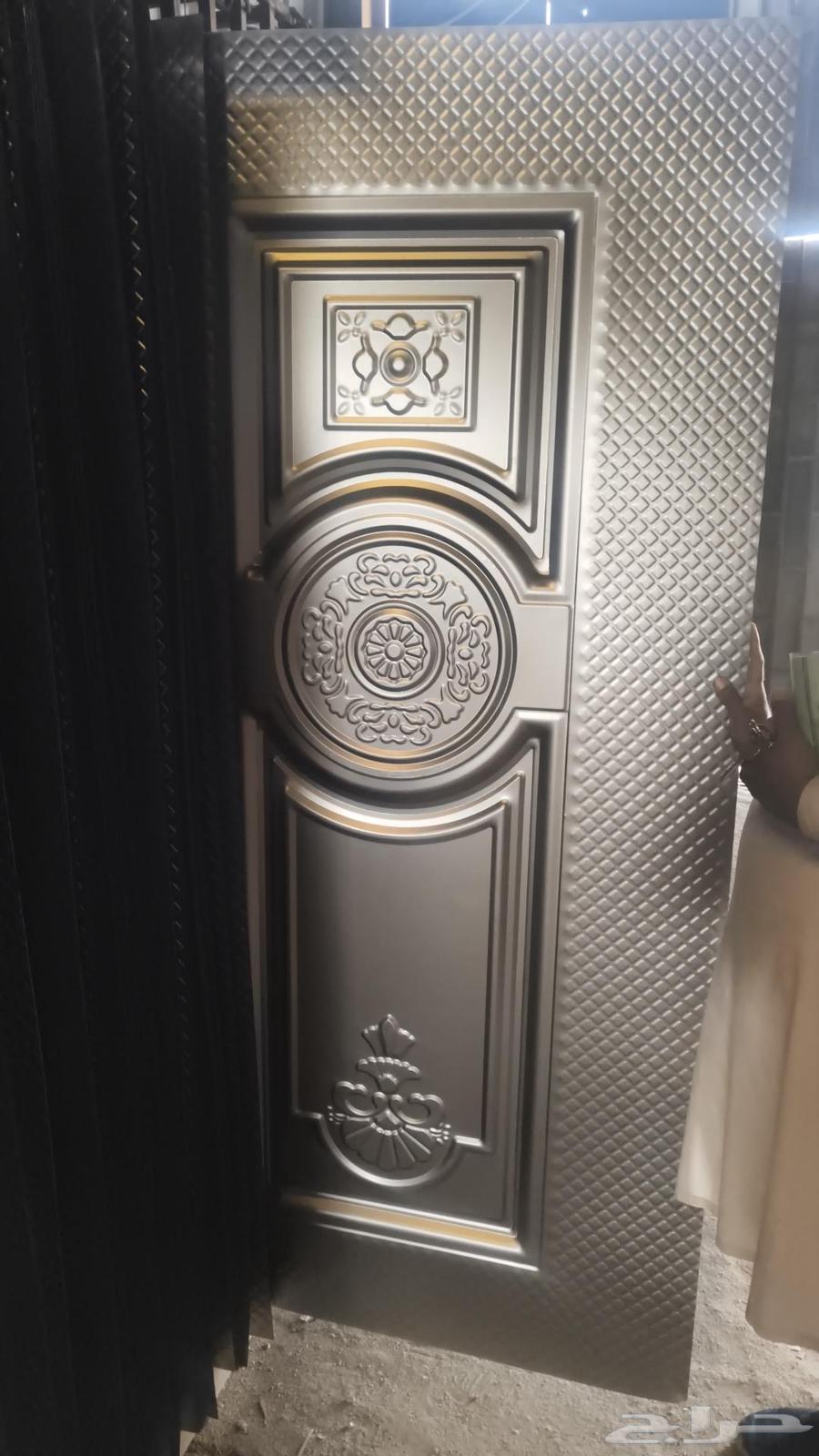 باب حديد شبابيك درابزين حديد شبابيك المينيوم واستيل دربزين64572965730689113