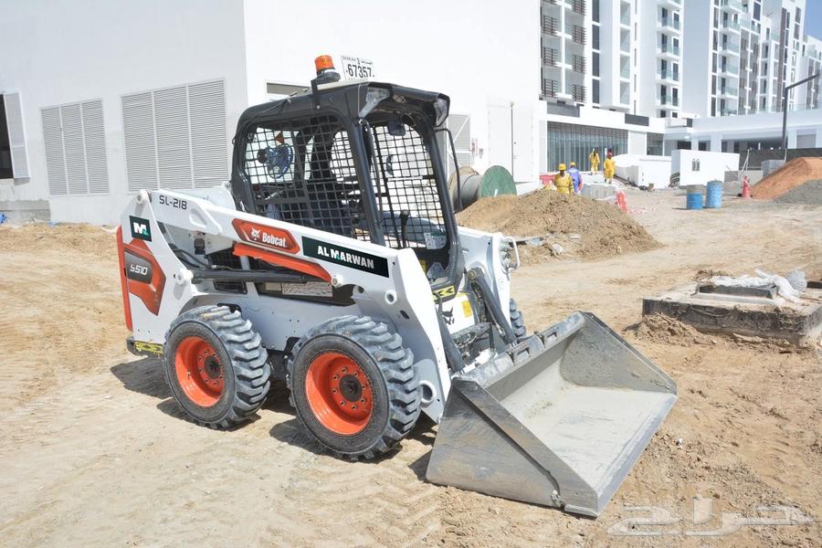 نعمل في مجال تأجير المعدات الثقيلة بجميع انواعها واحجامها64572966109571113