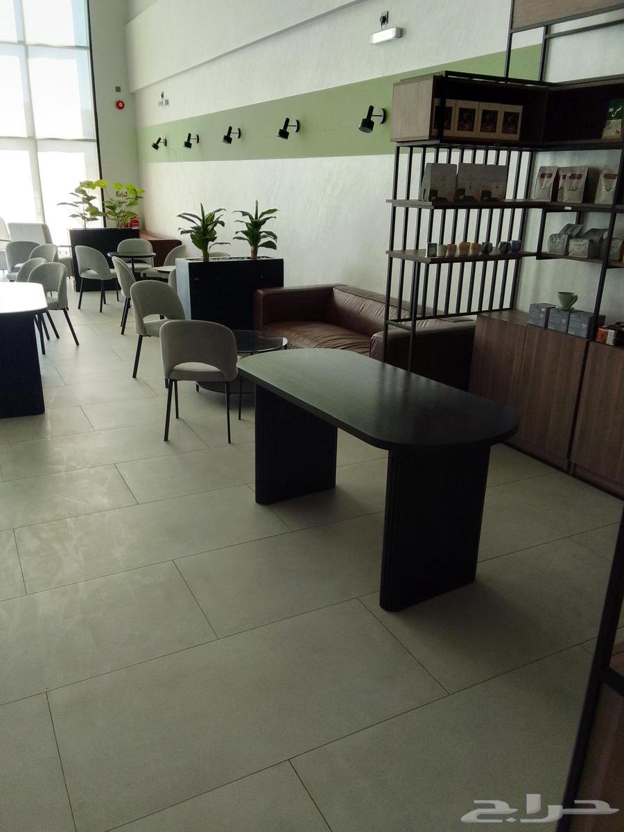 صباغ الاطرش الاحساء جميع صبغ وصيانه الاثاث دولاب ابواب غرف64582549375233114