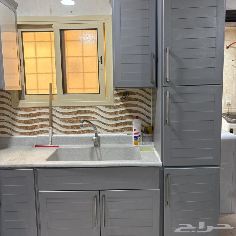 فني المنيوم صيانه مطابخ فك وتر يب وتصنيع درايش وجميع قطعات64572933900033111