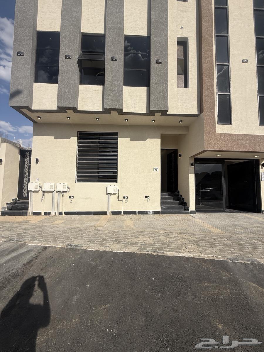 للبيع شقه ارضيه تشطيب فندقي ف ابها البديع ب 500 الف64582340281602112