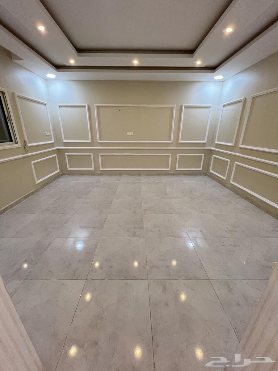 للإيجار دور أرضي في جنوب الهفوف64582403977602111