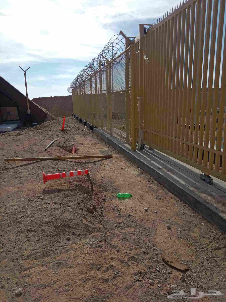 نعمل على شغل جميع انواع اشبوك توريد وتركيب64582518906114111