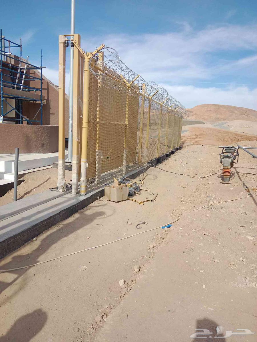 نعمل على شغل جميع انواع اشبوك توريد وتركيب64582518906114110