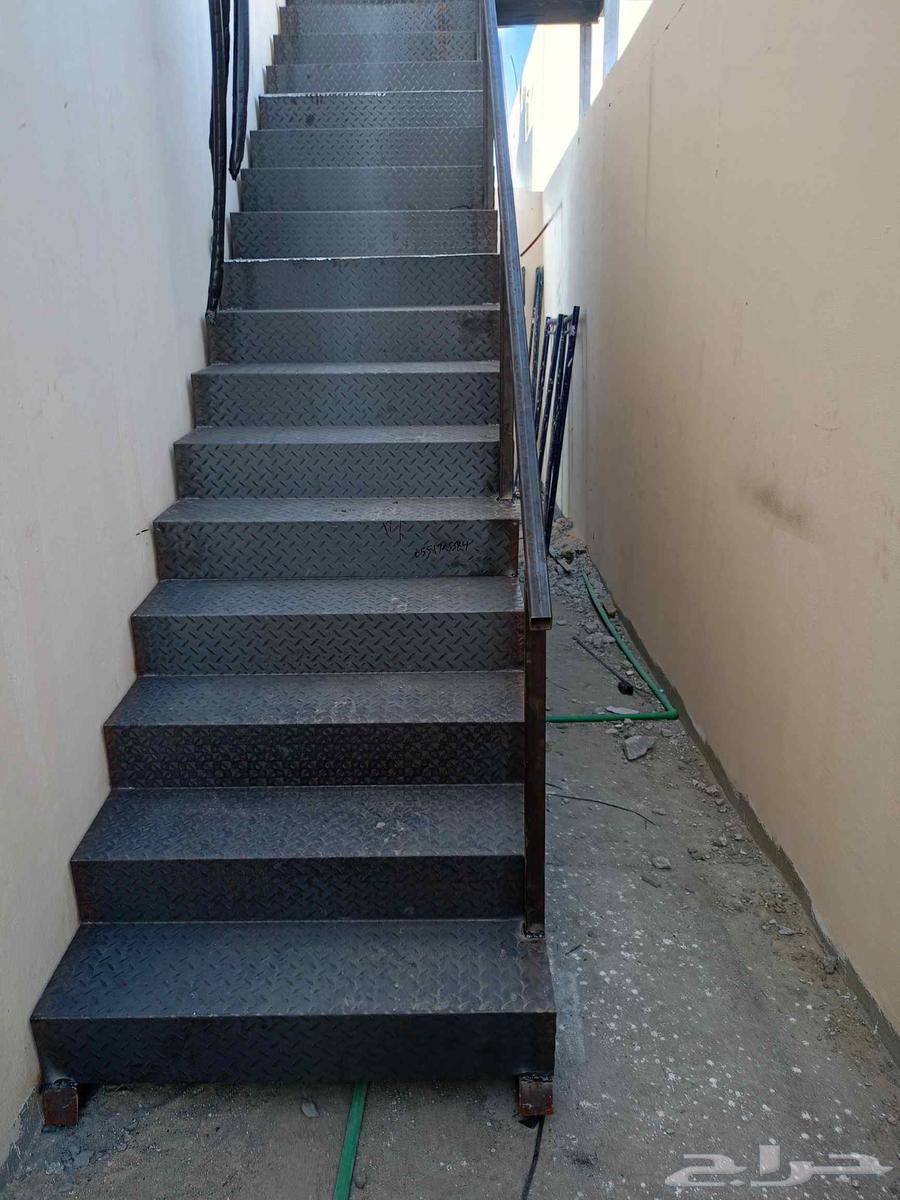 I am Ibrahim Al-Haddad, all types of iron fabrication, canopies, shades, balances64594052586370112