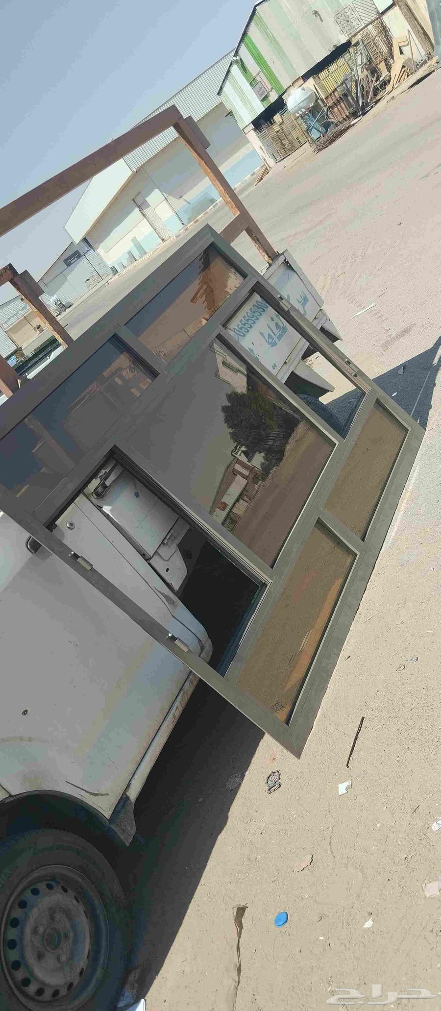 فني المنيوم تفصيل ابواب درايش واجهات مطابخ وصيانه كامله64582356915587112