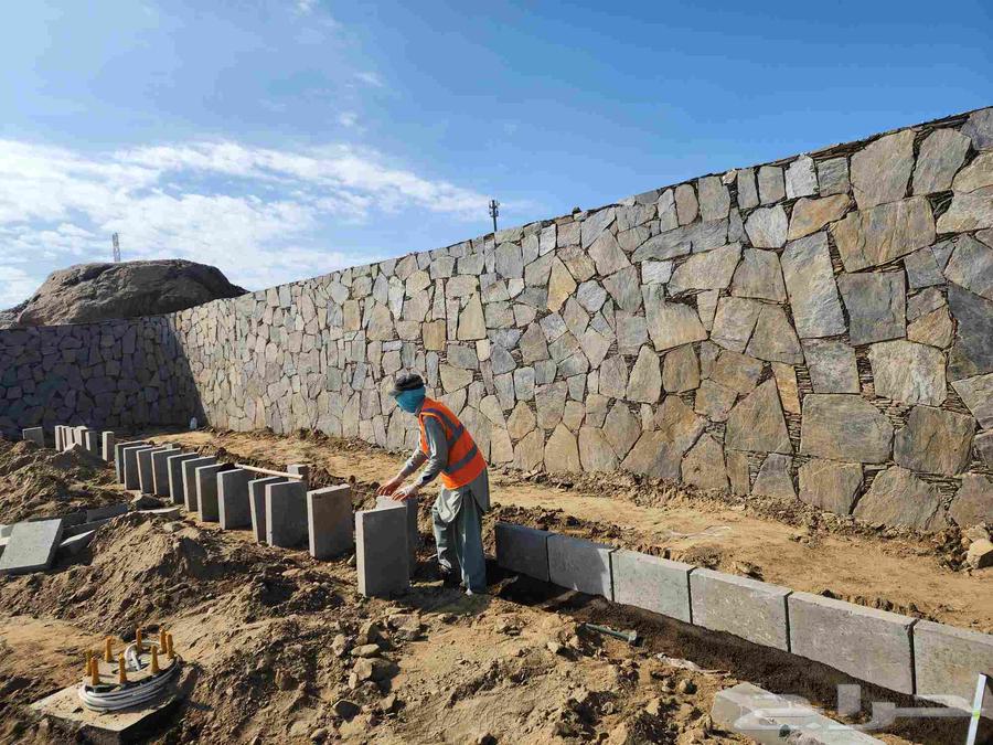 Natural stone cladding64582613697537113