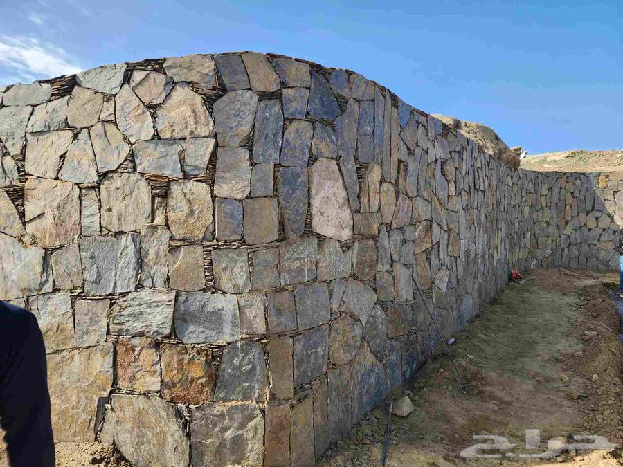 Natural stone cladding64582613697537112