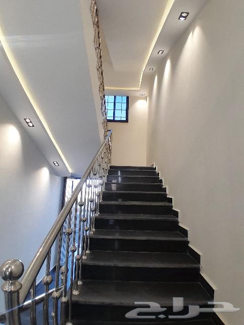 For sale, second-floor apartment with installed elevator, ready, VIP finishing, Al Ma'arid district, 520 thousand64582339704449113