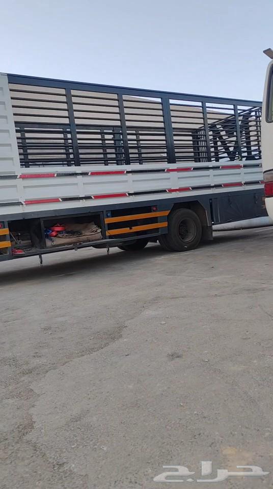 دينا دينه لوري 6 متر و20 تفتح جنب للنقل داخل الرياض وخارج64582421299713111