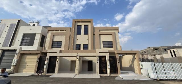 Top floor for sale with high-end finishing, car entrance in Al Mahallah, 700 thousand64582355889537111