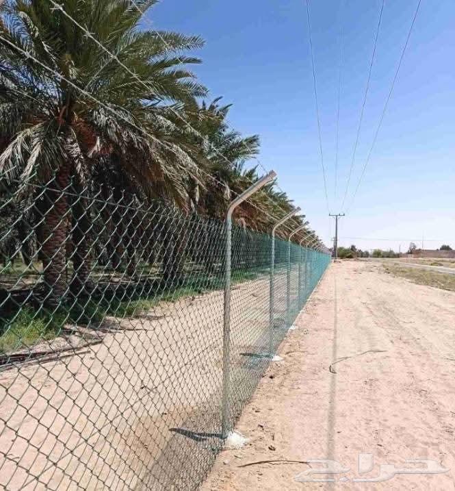 نقوم بتركيب جميع انواع الشبوك والملاعب الهناقر والمظلات64572934136322111