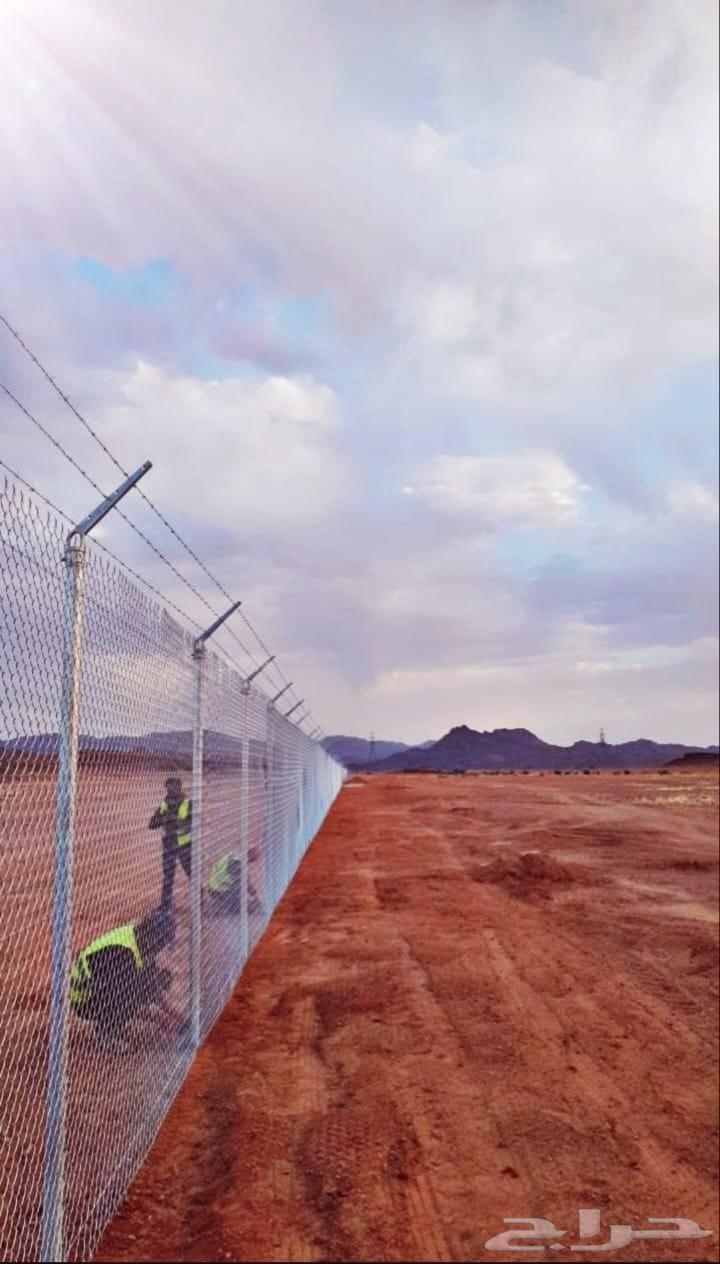 نقوم بتركيب جميع انواع الشبوك والملاعب الهناقر والمظلات64572934136322110