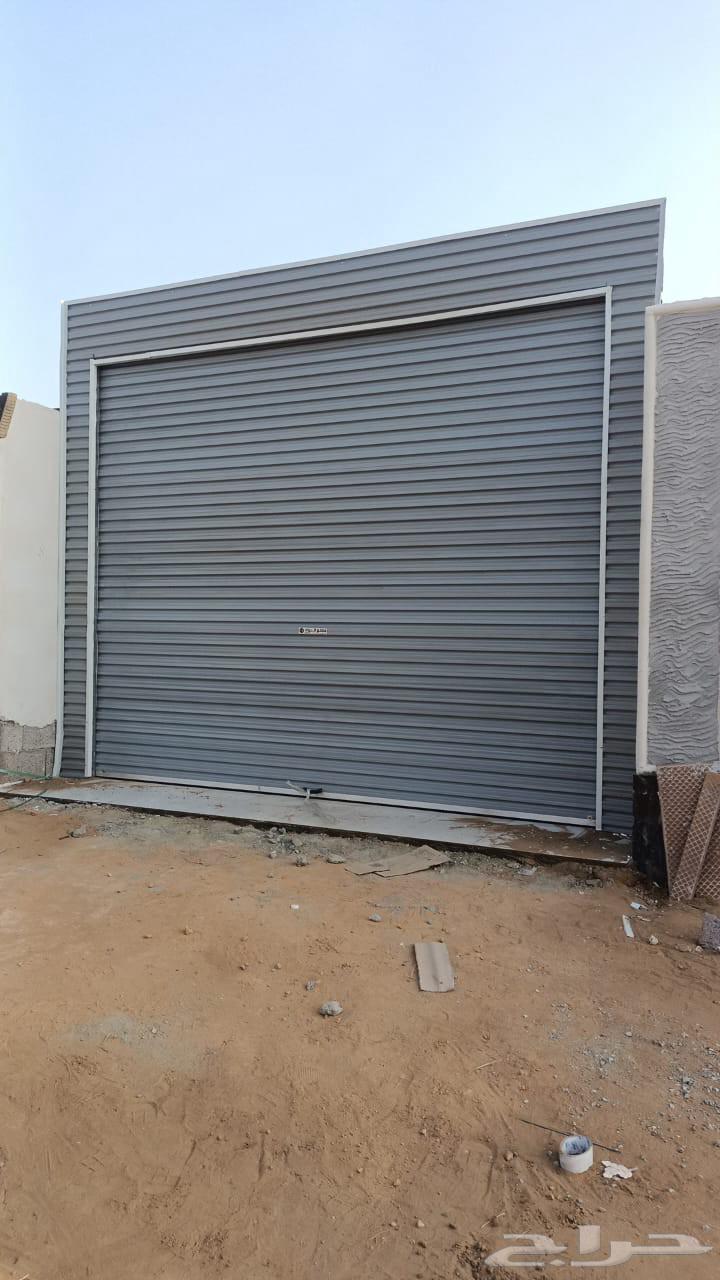 Automatic doors, shutters, and frosted glass64582518177921112