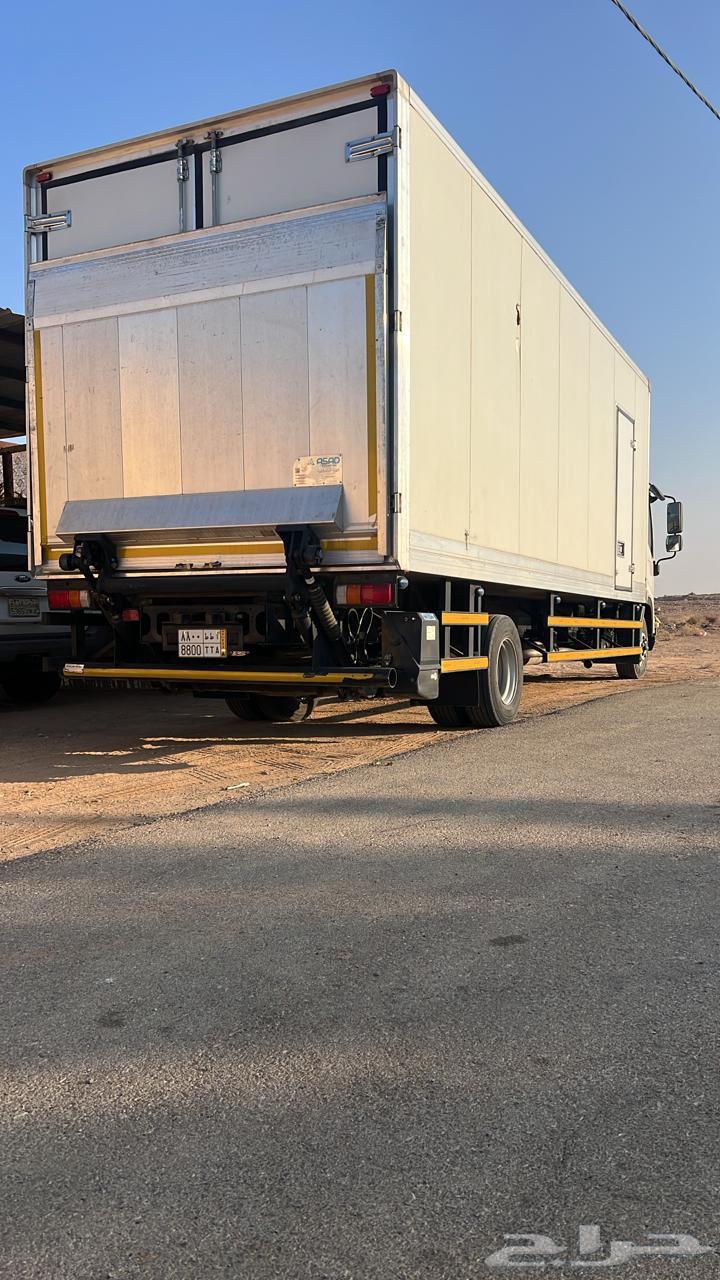 من القصيم دينا لوري جامبو 7 متر6 مقفله مغلقه ثلاجه نقل توصيل64572834456321110