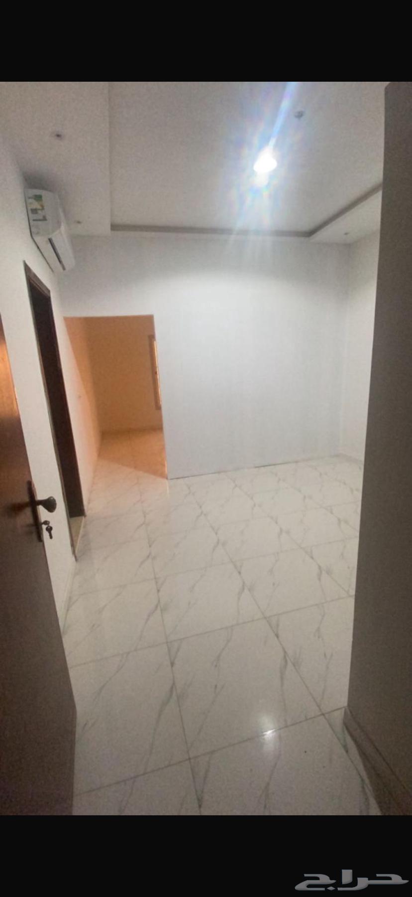 شقق عزاب مكيفه بحي النخيل شهري64582371830274112