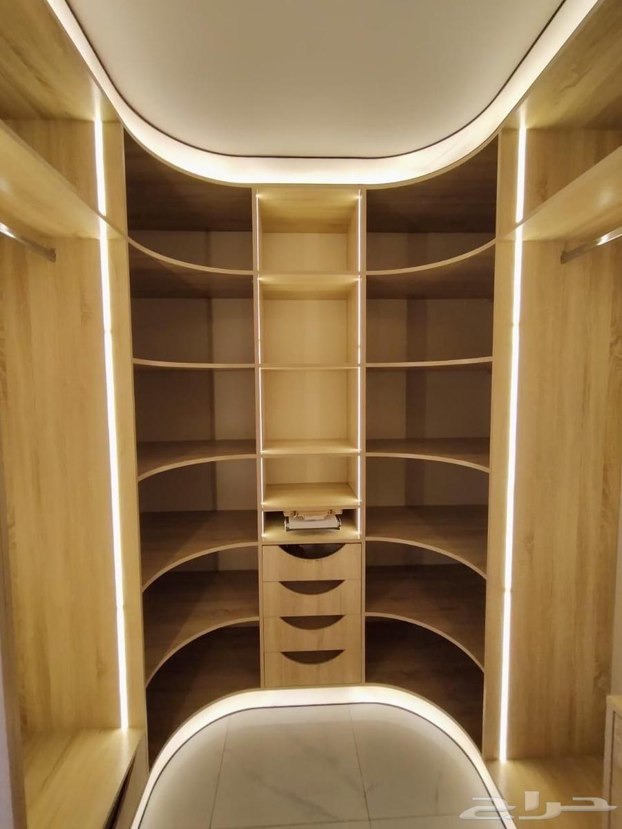 نجار محترف لتنفيذ كافة الأعمال الخشبية64572950622211112