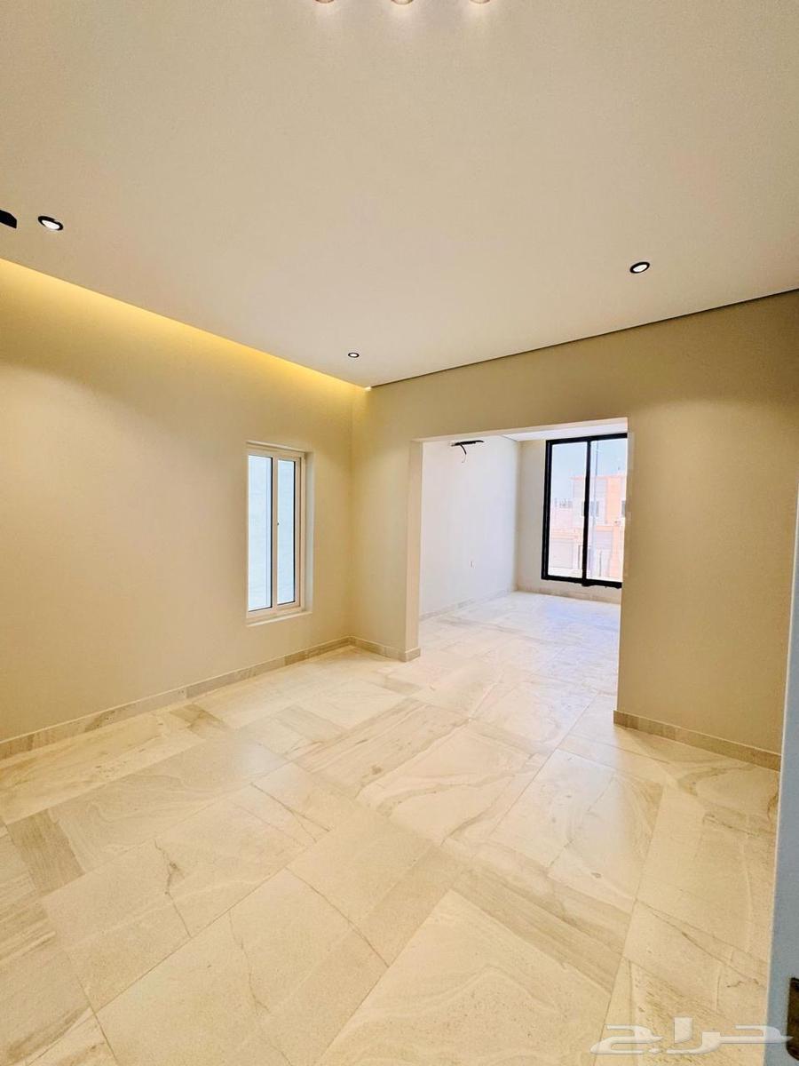 للبيع روف علوي الصفا 68064582387785218114