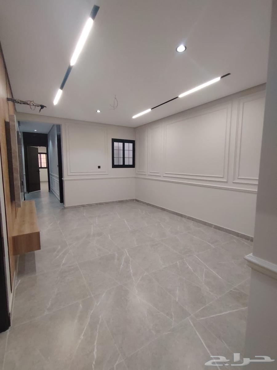 Upper apartment for sale in Al Rayyan, Tabuk for only 520 thousand64572785066882114