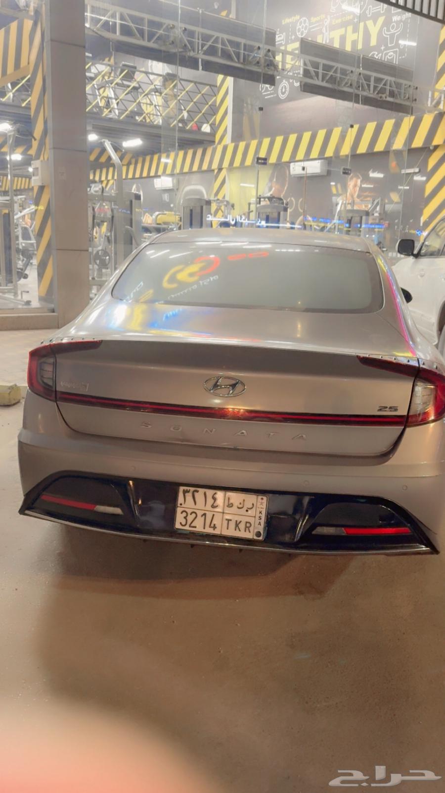 Car available for school, university student, or employee transportation64589700502787110