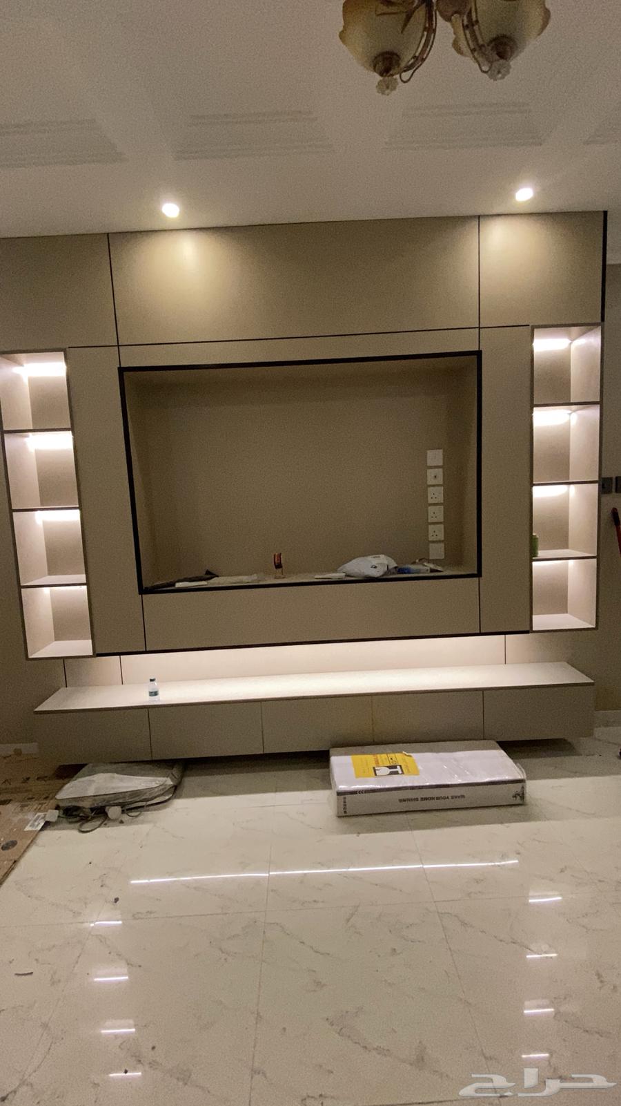 Decorative Technician64582771342082110