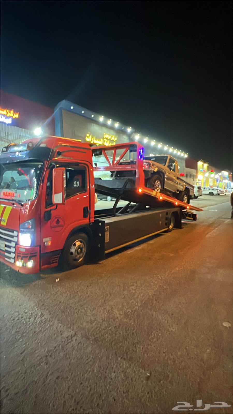 Hydraulic platform available in Jeddah, inside and outside64589542155011110