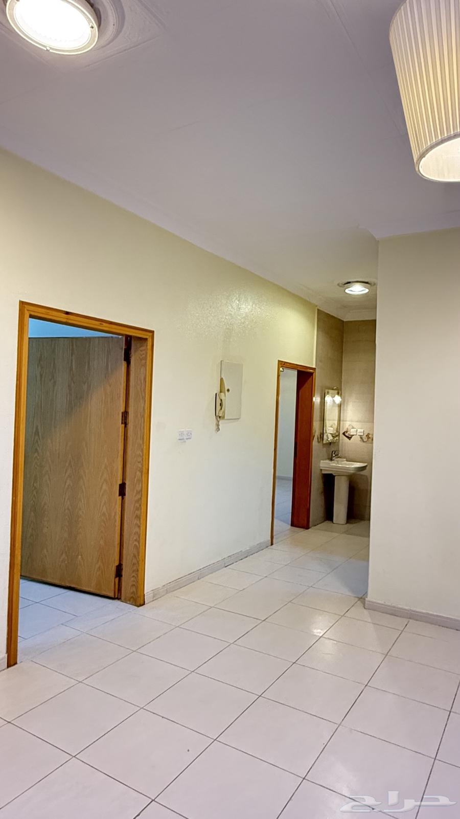 Third floor YYY with exit64589655775747112