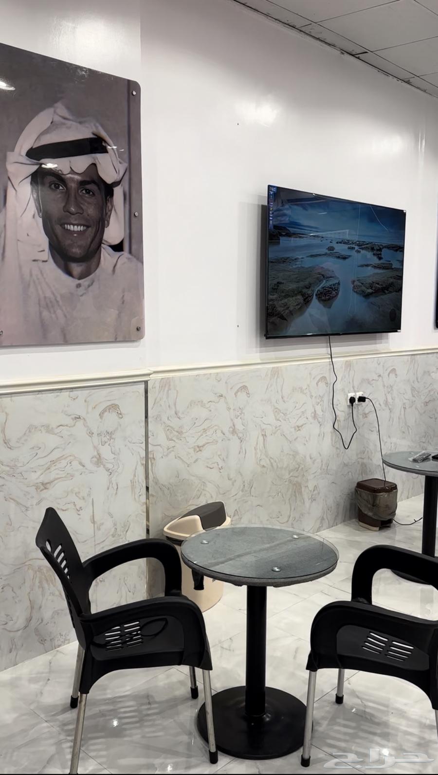 محل شاهي جاهز بالكامل لتقبيل64589598746371113