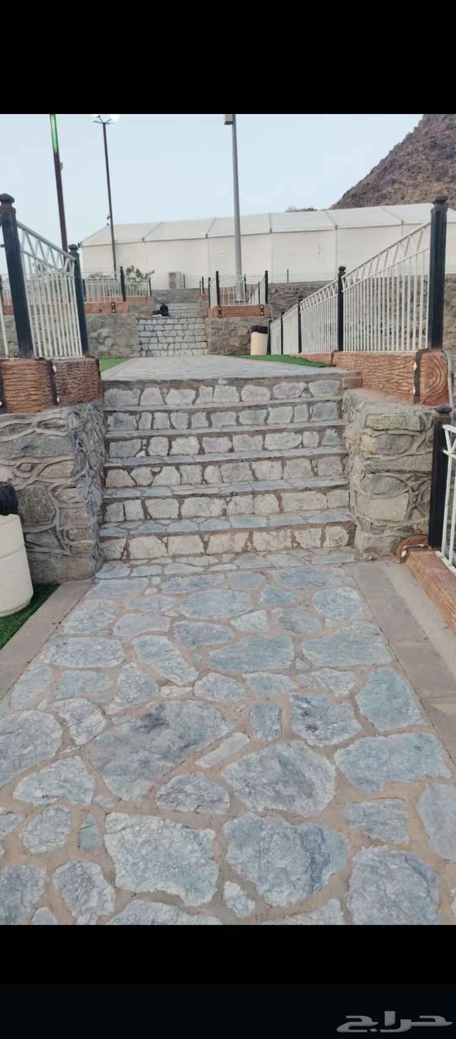 Stone Mason for Basin Cladding, Repairing Forts64613263799299114