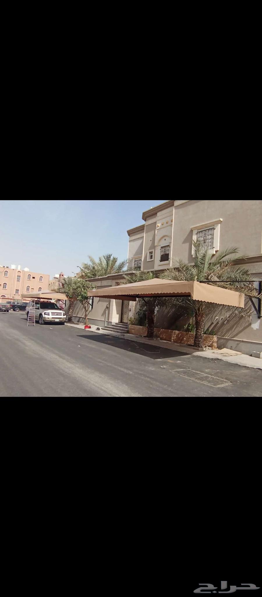 Shades, screens, and seating areas64589671553283113