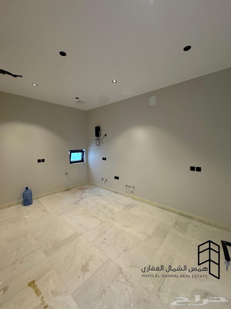 للبيع فيلا روف علوي حي الصفا64582452956161112