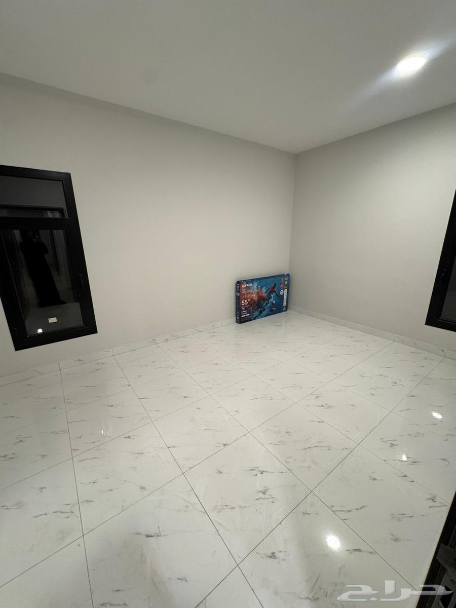 شقه جديده للإيجار64589613098497112