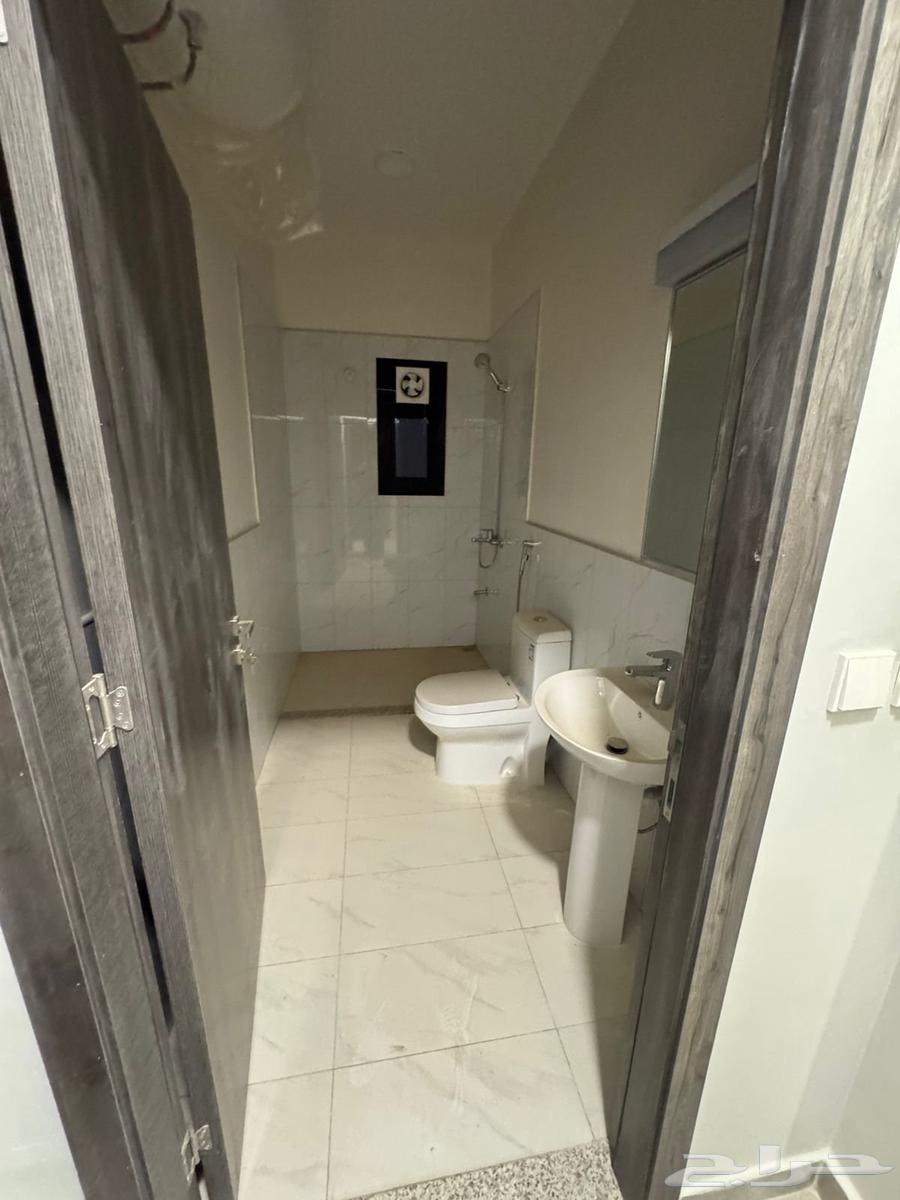 شقه جديده للإيجار64589613098497113