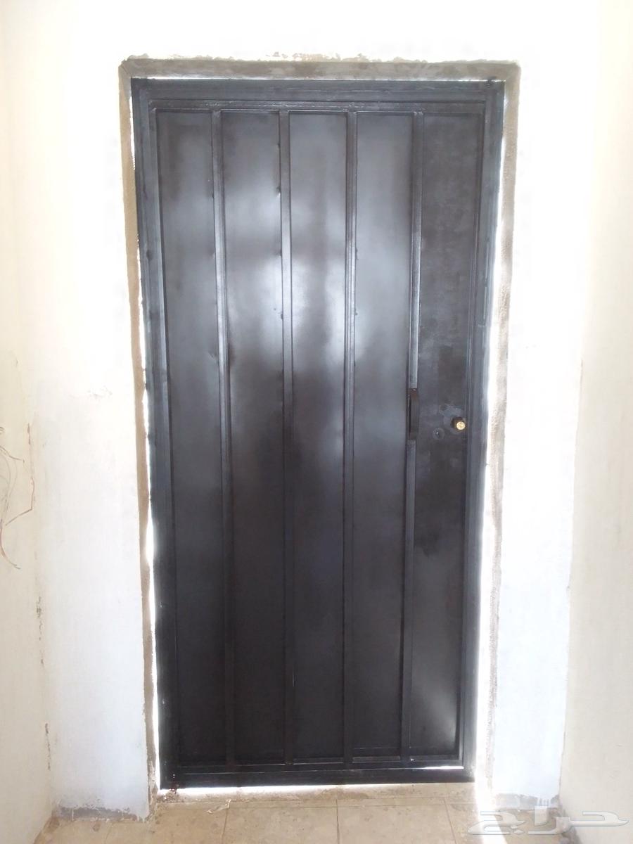 ورشه حداده ابواب مظلات سواتر هاجر بيوت شعر ملحق سندويش بنر64582676900226111