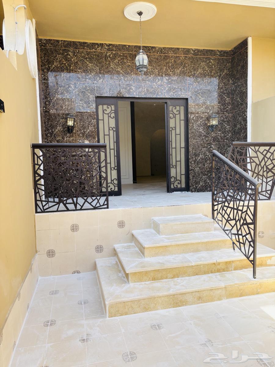 شقة   3 غرف   الحمدانيه   1650 شهري64582468817282110