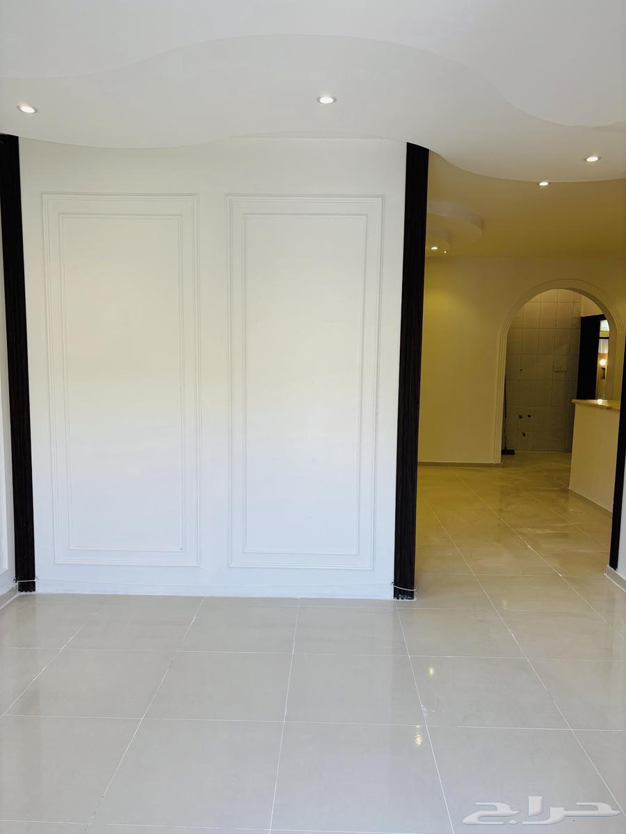 شقة   3 غرف   الحمدانيه   1650 شهري64582468817282112