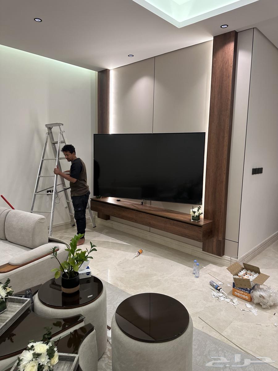 Building Decorations, Paints, and Renovations64589685771137110