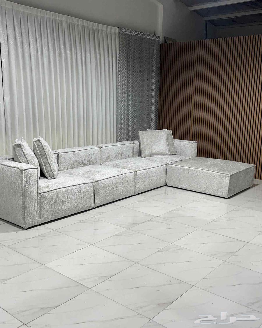 Customization and upholstery of all types of sofas and curtains64582740623233113