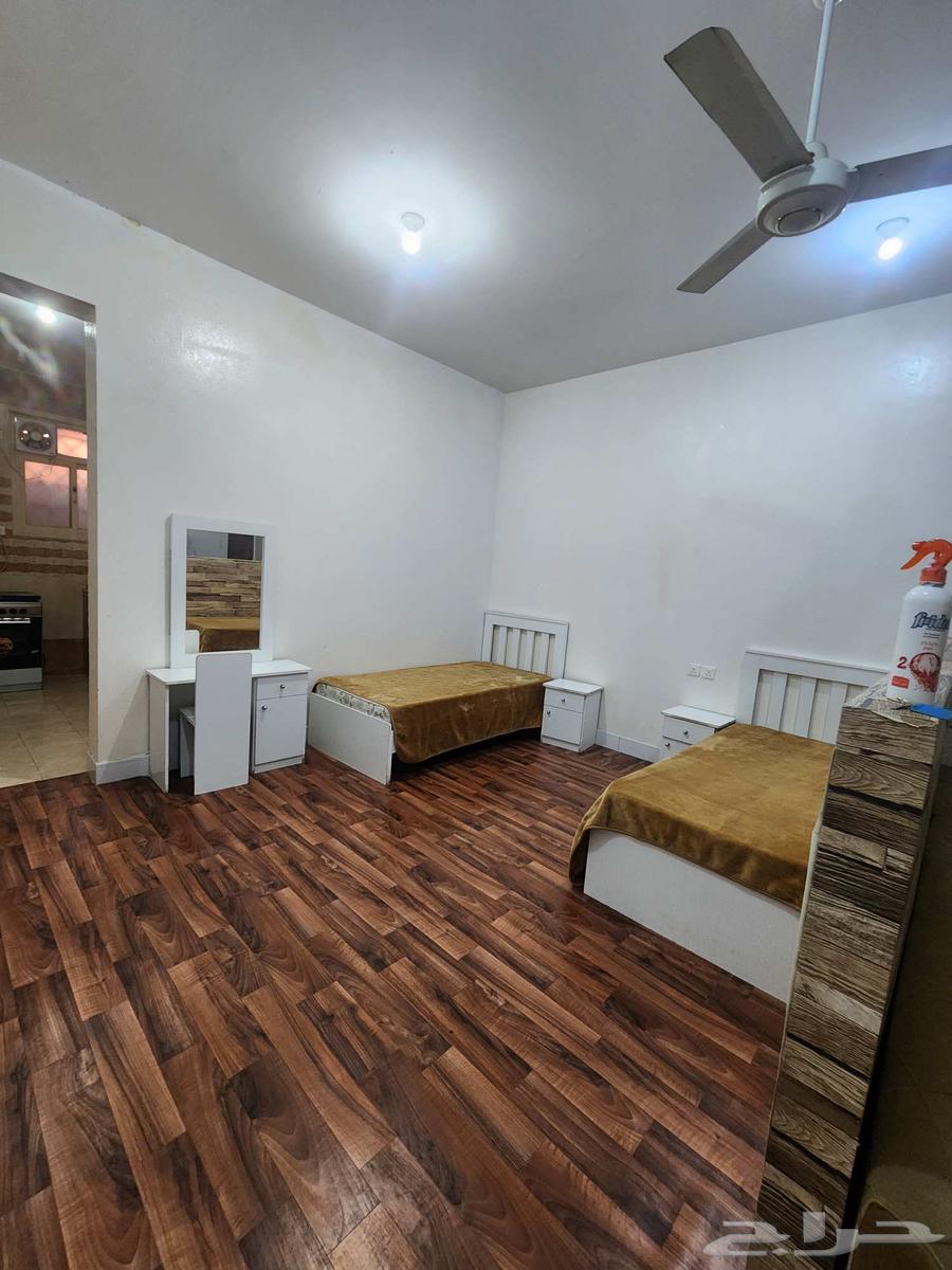 Bachelor apartments in Ahd Rafidah opposite the second gate of the military city64589569638146110