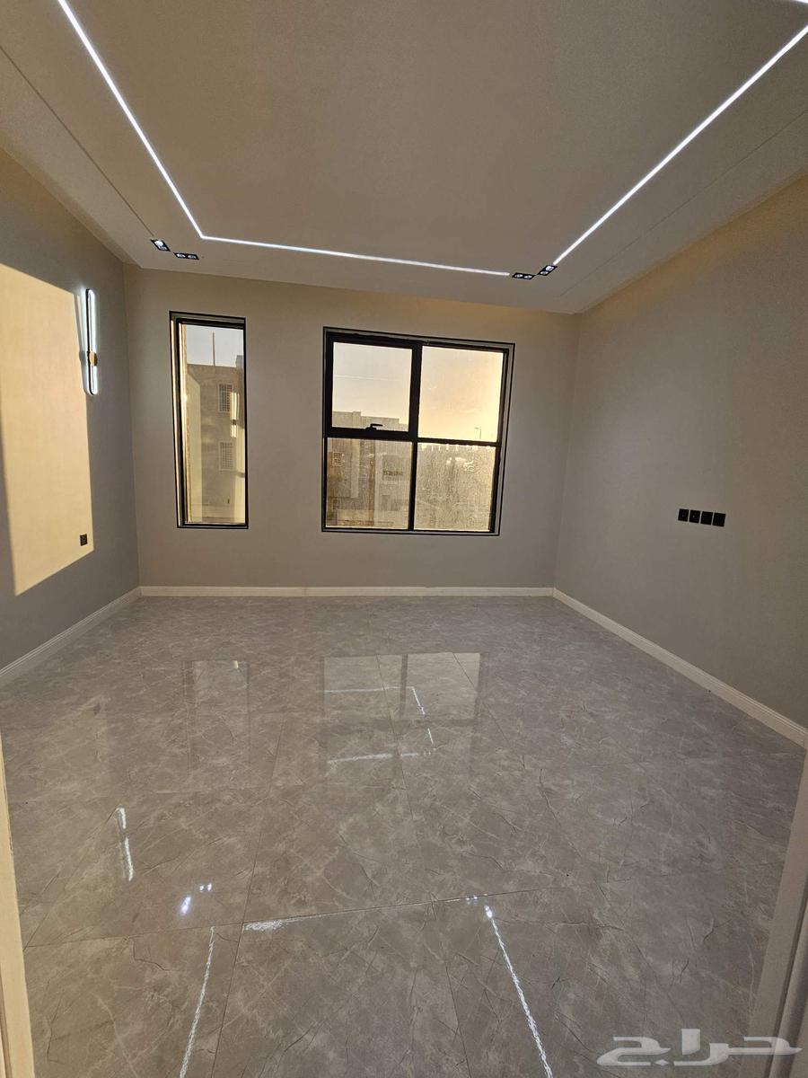 شقق علويه ب الموسي بجانب المدارس وجميع الخدمات64589569793026114