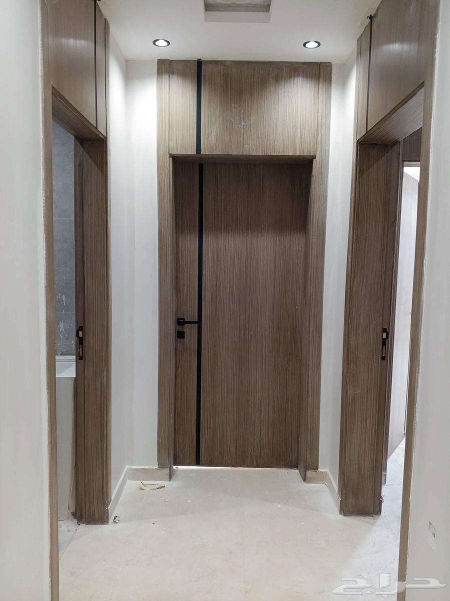 تفصيل الابواب الخشبيه ودهانها64582675586050114