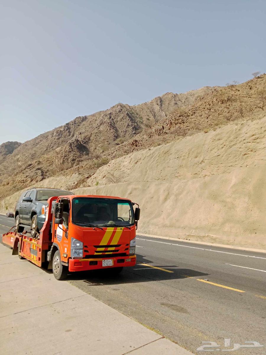 Car towing service for all types of vehicles in Jazan and its surroundings64582675081475113