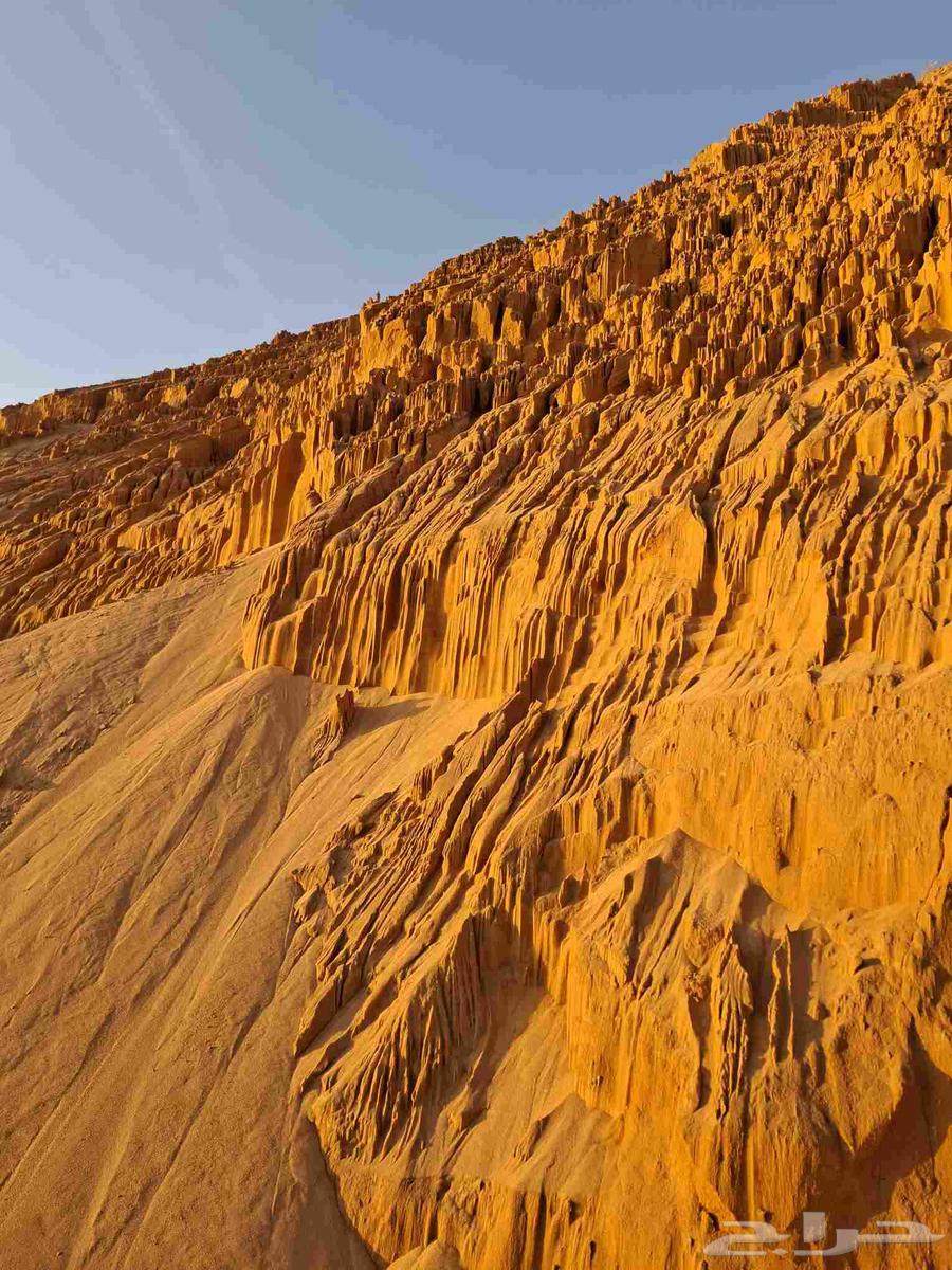 White sand, red sand, white gravel, asphalt, and soil64582692680706110